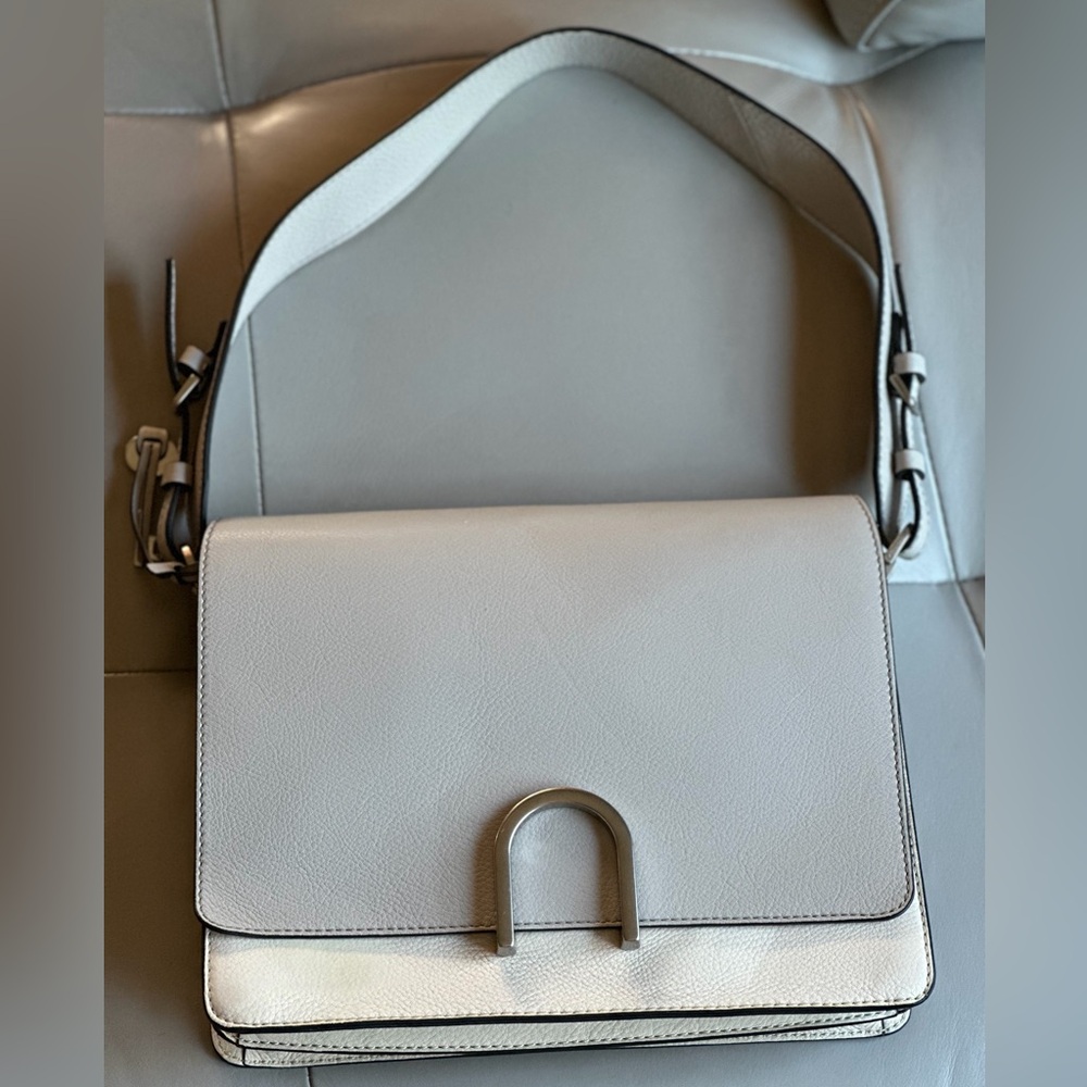 Fossil Light Gray/Cream Finley Leather Shoulder Bag - Picture 5 of 16